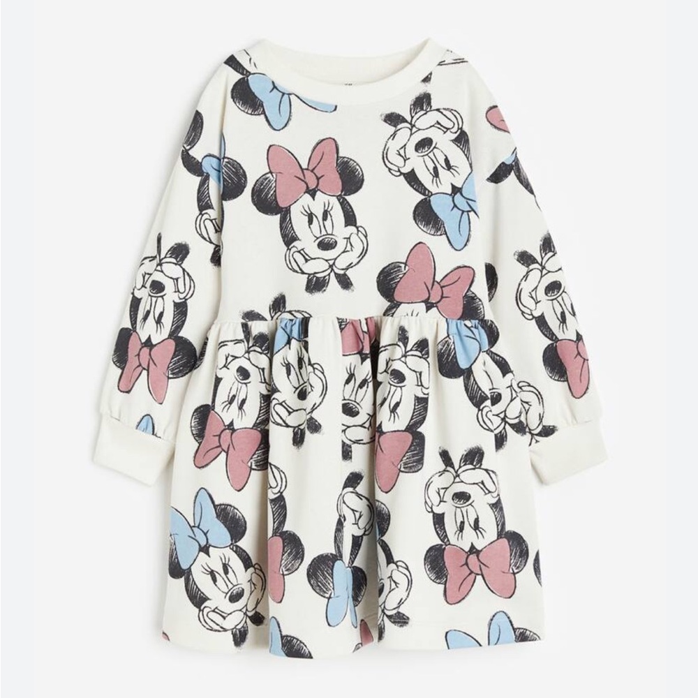 H&M White Cream Pleated Raglan Sleeve Dress